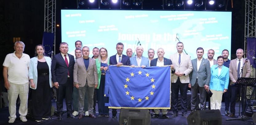 Çorlu, Avrupa Şeref Bayrağını Teslim Aldı