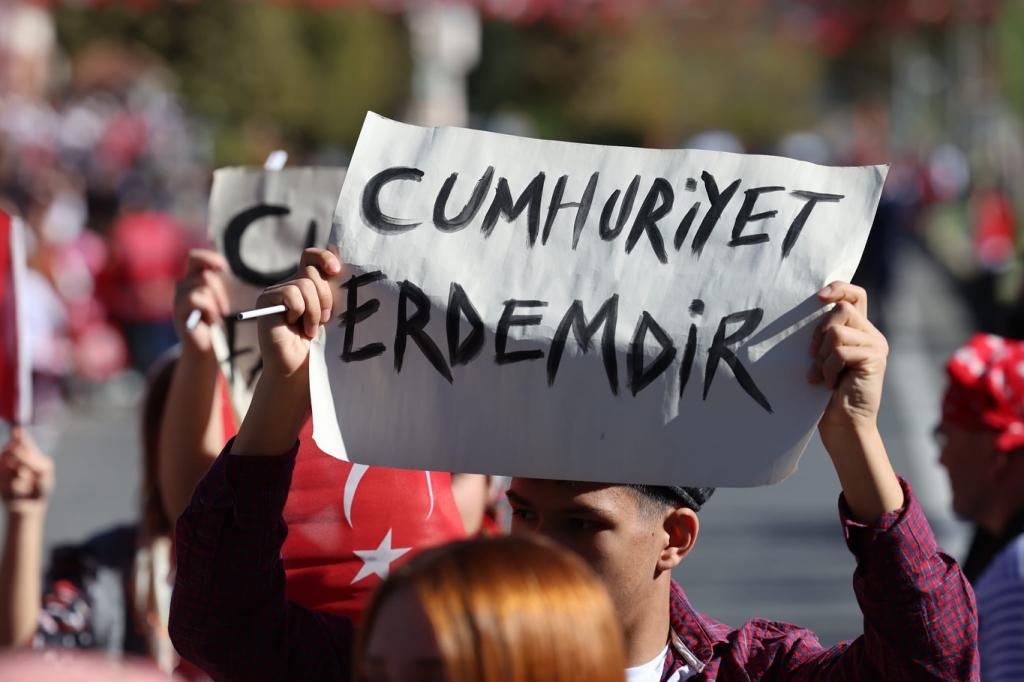 CUMHURİYET BAYRAMI VE KURULUŞUN 102. YILI TEKİRDAĞ'DA COŞKUYLA KUTLANDI