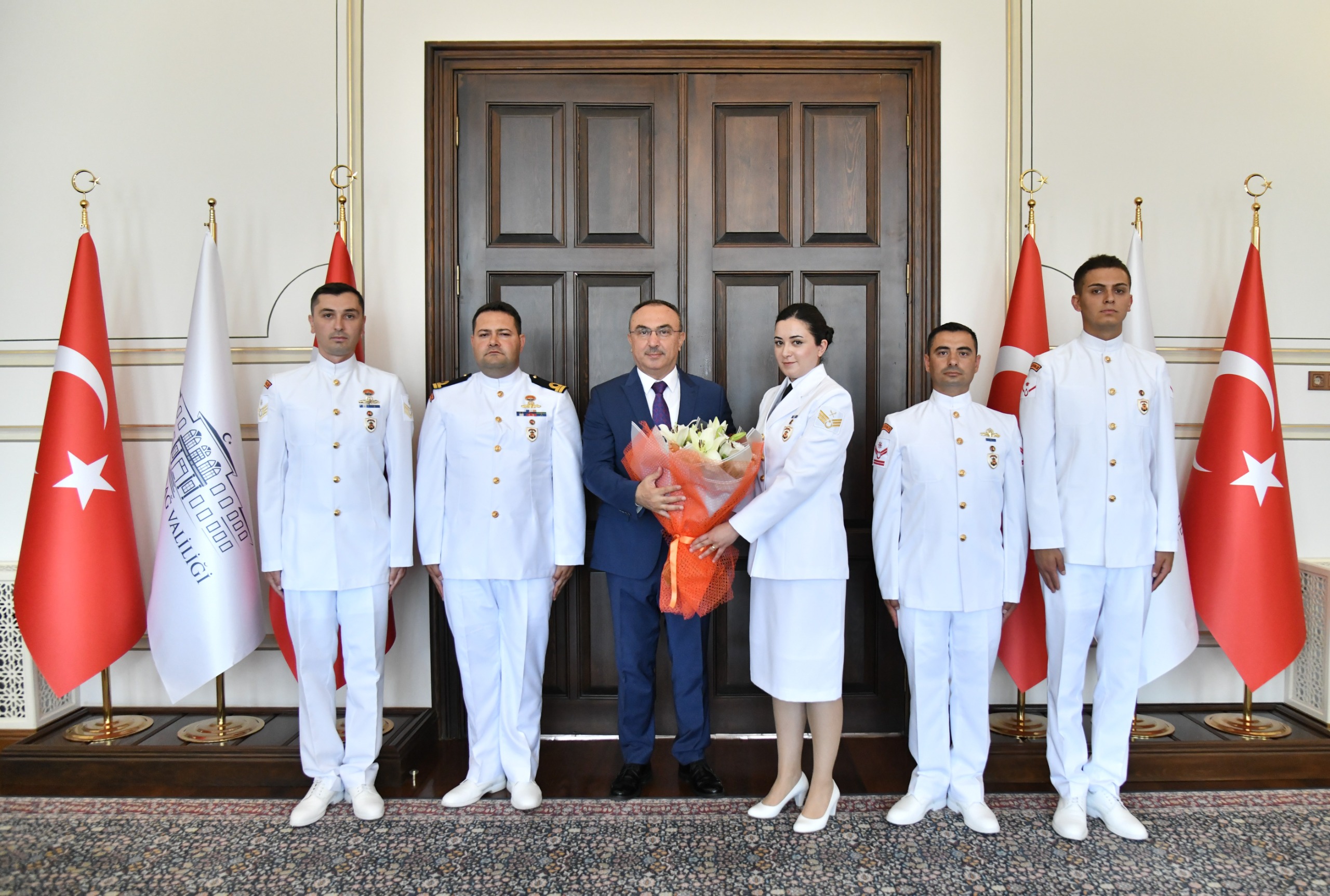 Sahil Güvenlik Komutanlığının Kuruluş Yıldönümünde Vali Soytürk’e Ziyaret