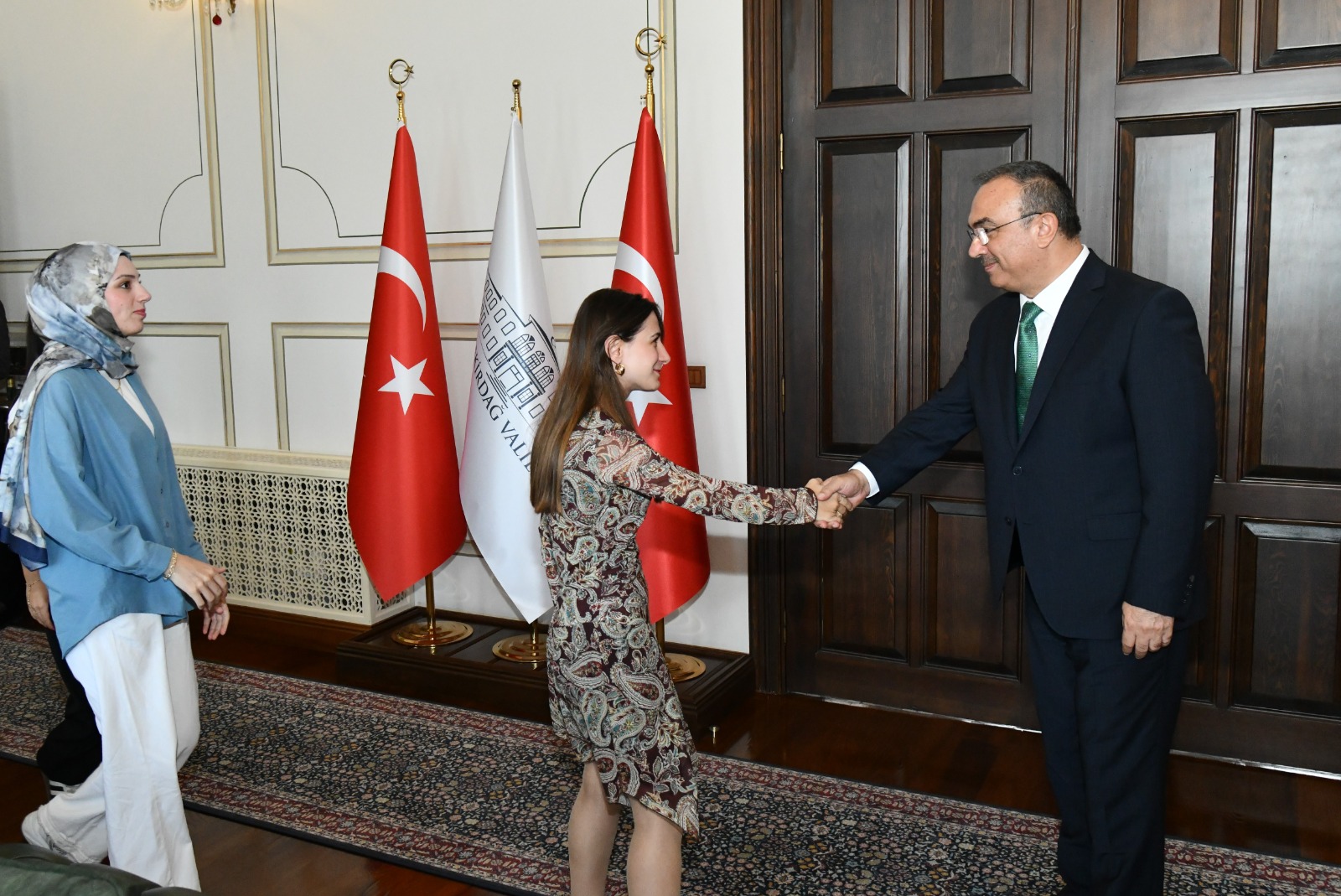 Vali Soytürk Stajyer Öğrencileri Makamında Kabul Etti